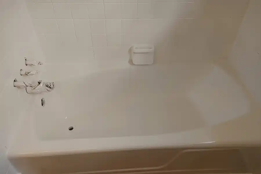 Bathtub Reglazing